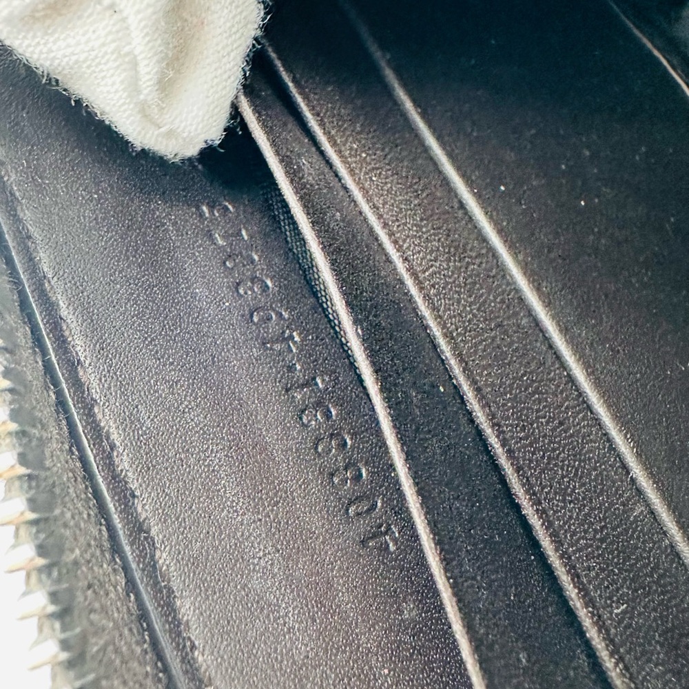 Gucci Supreme Sherry Line Leather Zippy Wallet - Picture 12 of 12